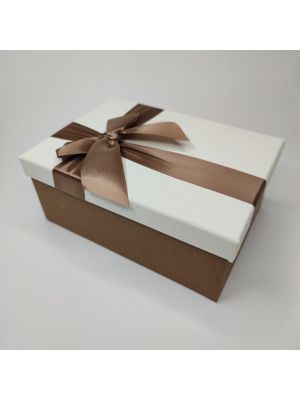 Подарочная коробка с атласным бантом 20 х 14 х 8 цвет бежево-коричневый, Размеры ДхШхВ, см: 20 х 14 х 8, фото , изображение 4 - от магазина Hair-Alfa.Shop Подарочная коробка с атласным бантом 20 х 14 х 8 цвет бежево-коричневый, Размеры ДхШхВ, см: 20 х 14 х 8, фото , изображение 4