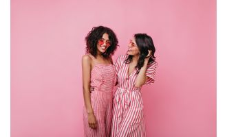 Карта: другу скидка - Вам бонус! Приглашайте в наш магазин за покупками, дарите скидку и получайте бонусы за друзей